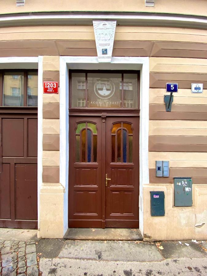 Turnkey I King George Square Studio ปราก ภายนอก รูปภาพ